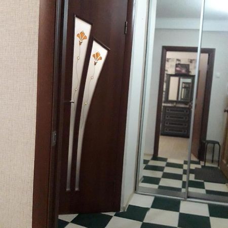 Уютная Квартира,Площадь Шевченко, Эндокринология,Геронтология,Диагностический Центр 基輔 外观 照片